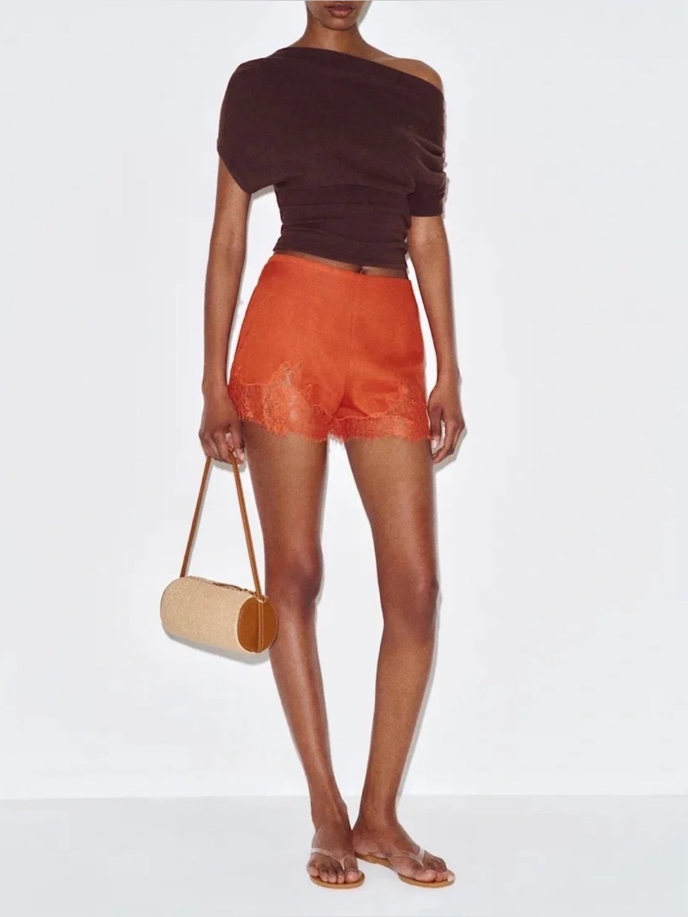 Reformation Fern Linen Short In chili mango, NEW WITHOUT TAGS, NEVER WORN.
